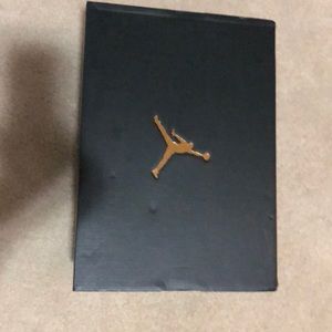 Jordan 6 Ring Box